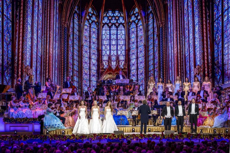 Andre_Rieu_MECC_20231215_02437-min